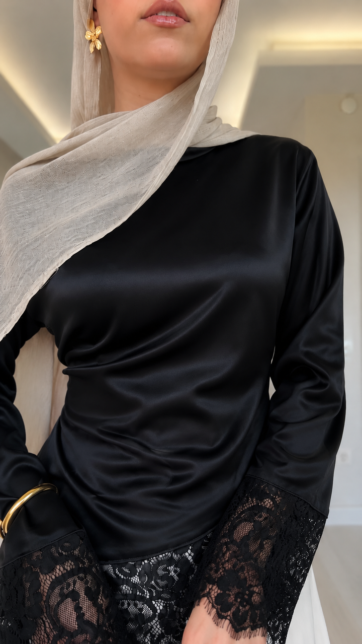 T-shirt Asymétrique Élégance Dentelle