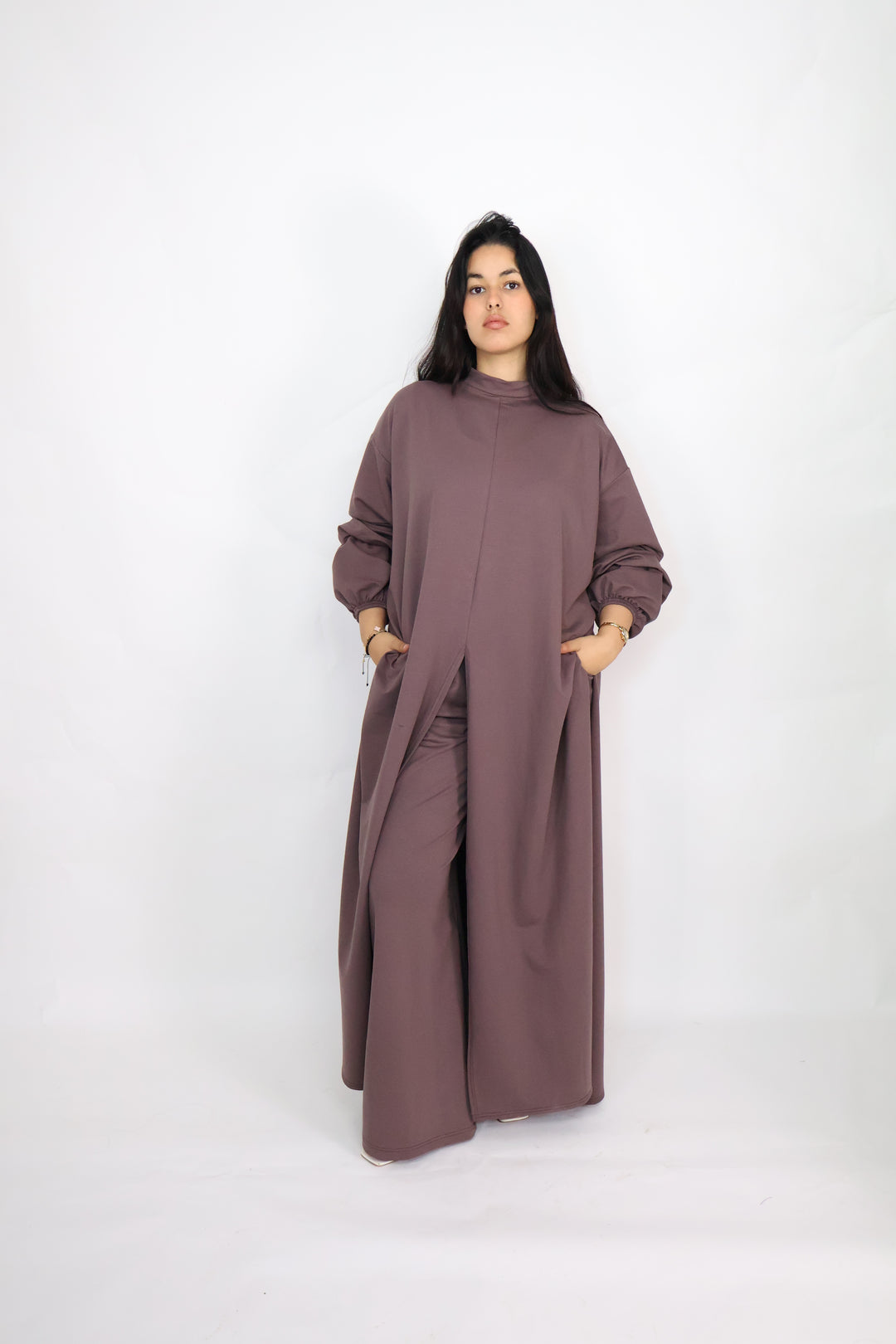 Ensemble Monotone Élégance