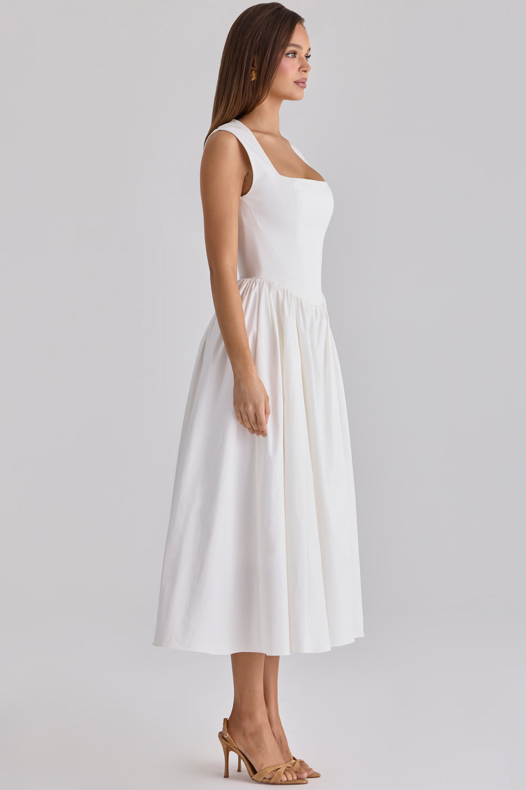 Robe Bianca Élégance