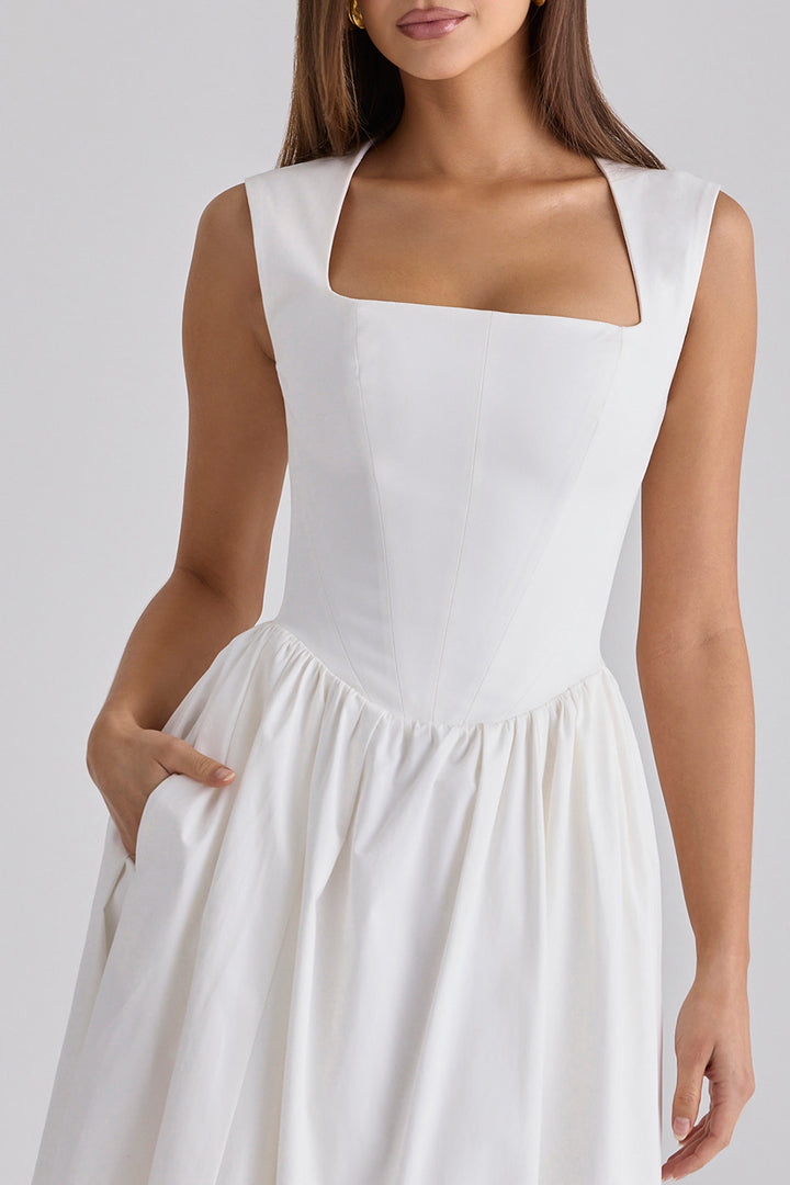 Robe Bianca Élégance